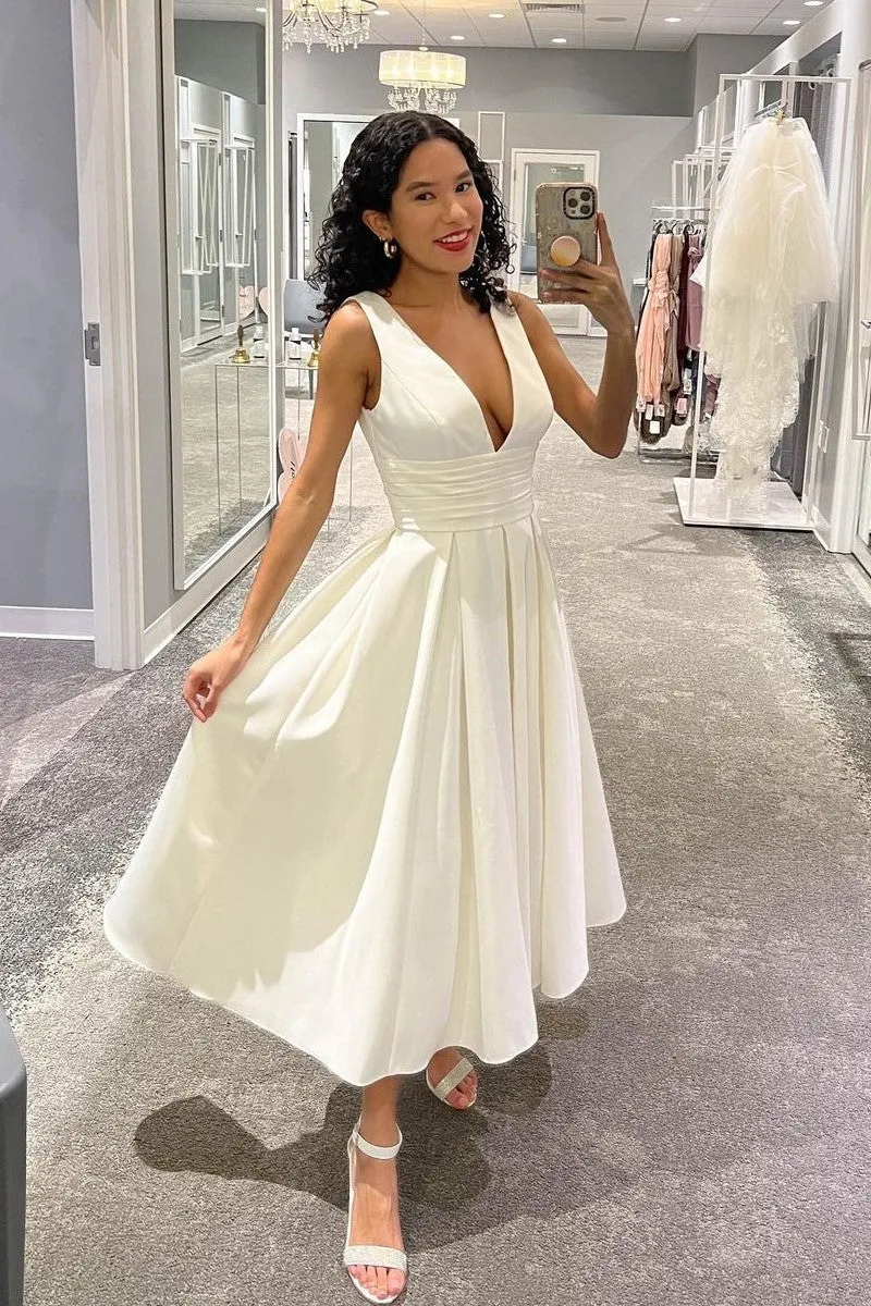 Bride Short Casual Wedding Dress with Satin Skirt